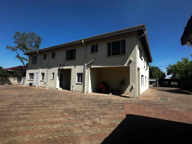 9 Bedroom Property for Sale in Park West Free State